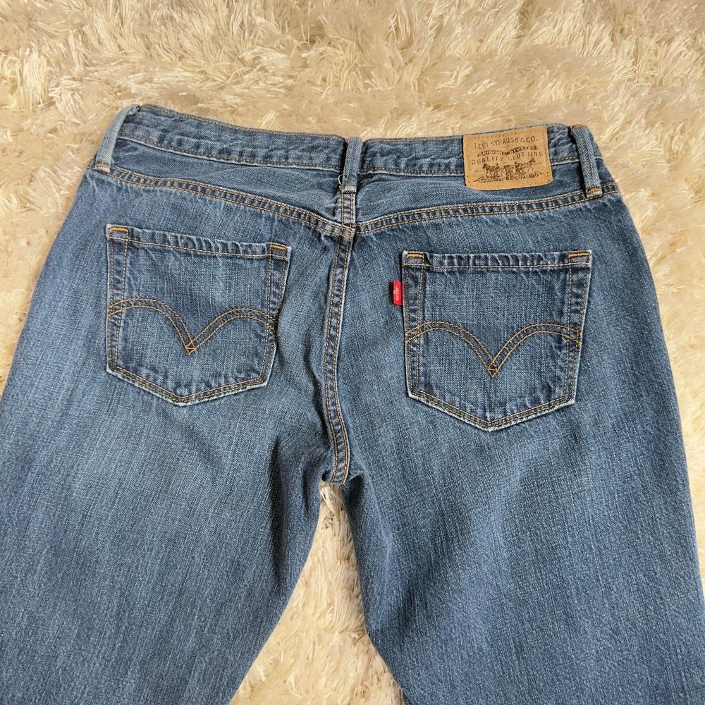 Levi's Boyfriend Slim Medium Wash Low Rise Cuffed Denim Capri Jeans 29W Size 4